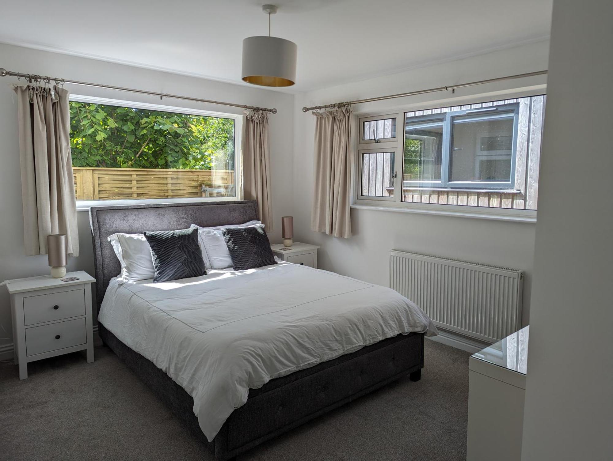 Peaceful Glastonbury Bungalow - Ideally Located Luaran gambar
